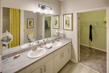 Spacious bathroom